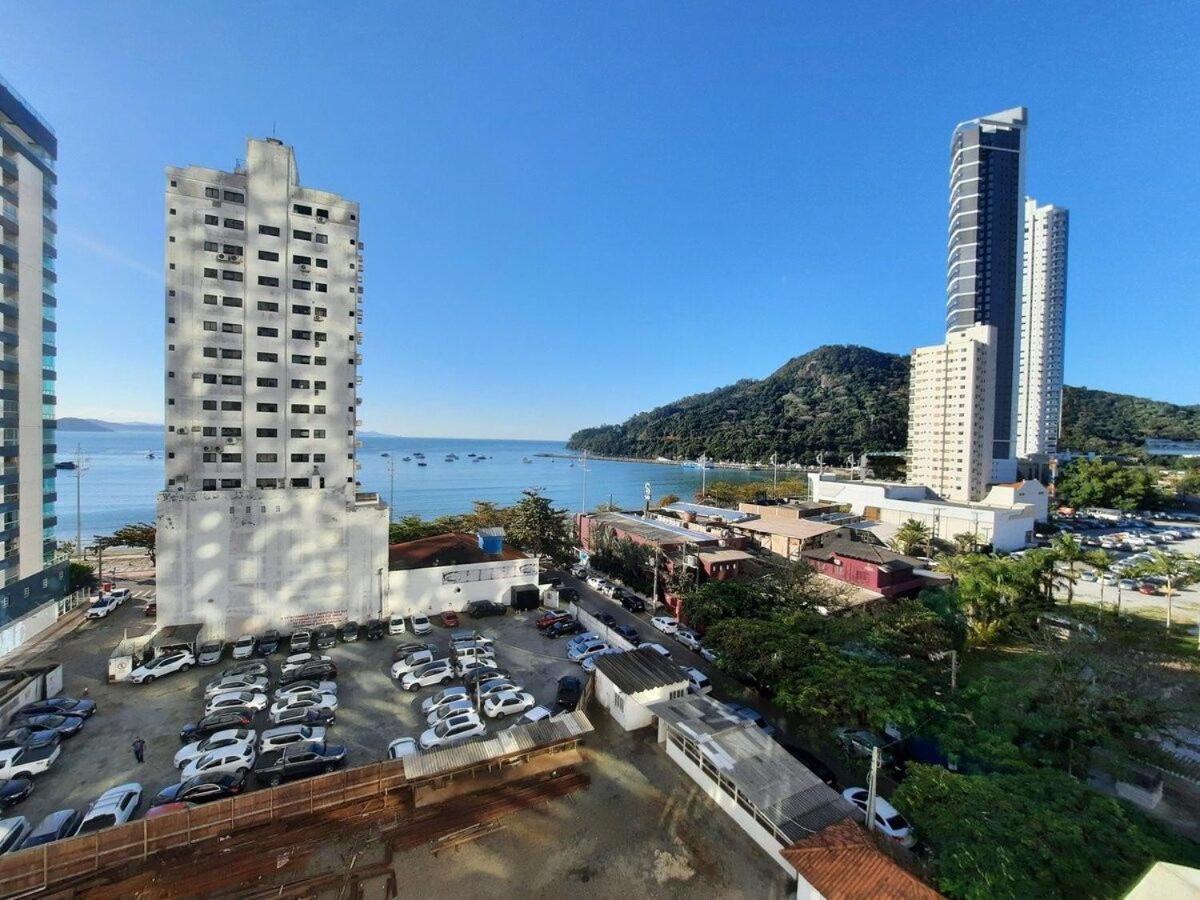Balneário Camboriú 3 Suites Linda Vista Da Orla De Bc A 50M Da Praia - Somente Familiares מראה חיצוני תמונה