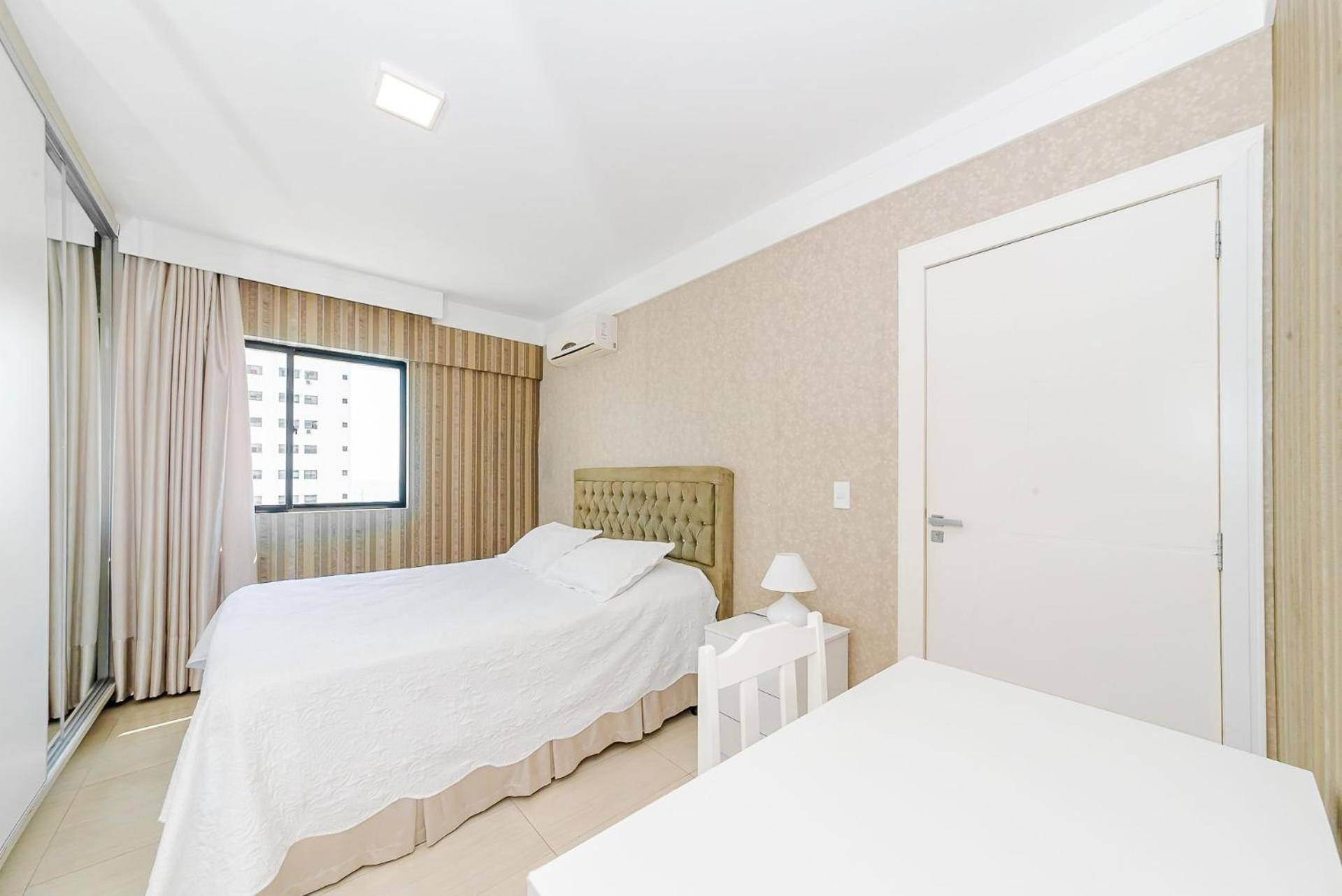 Balneário Camboriú 3 Suites Linda Vista Da Orla De Bc A 50M Da Praia - Somente Familiares מראה חיצוני תמונה