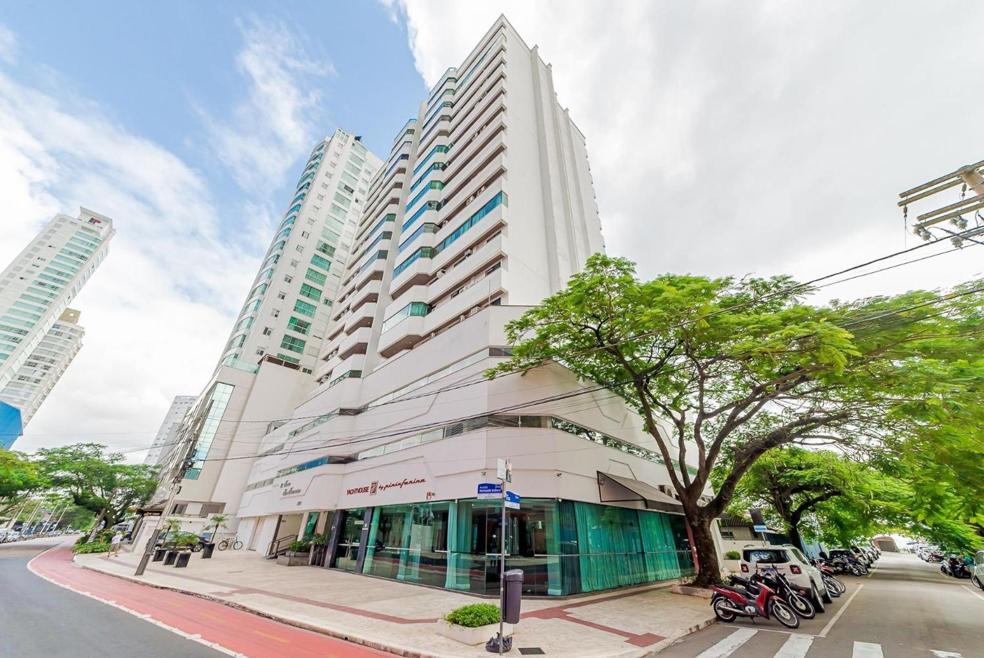 Balneário Camboriú 3 Suites Linda Vista Da Orla De Bc A 50M Da Praia - Somente Familiares מראה חיצוני תמונה